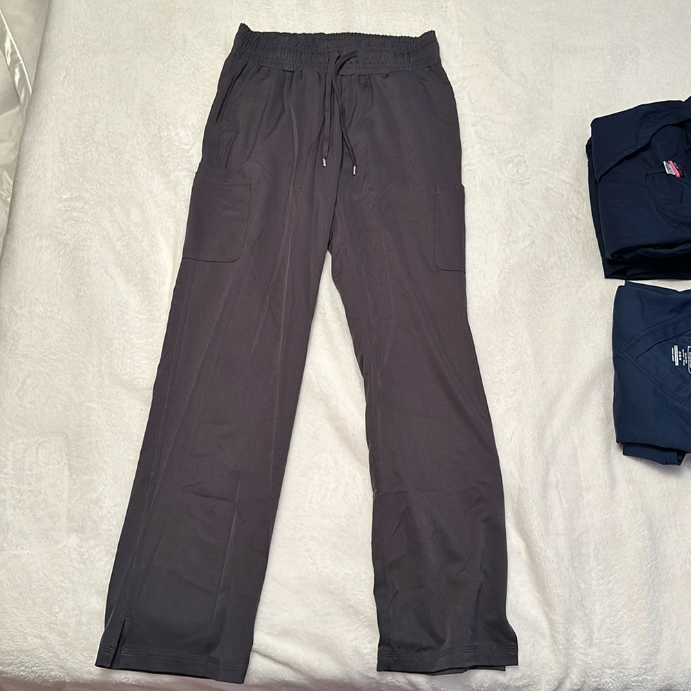 Scrub pants